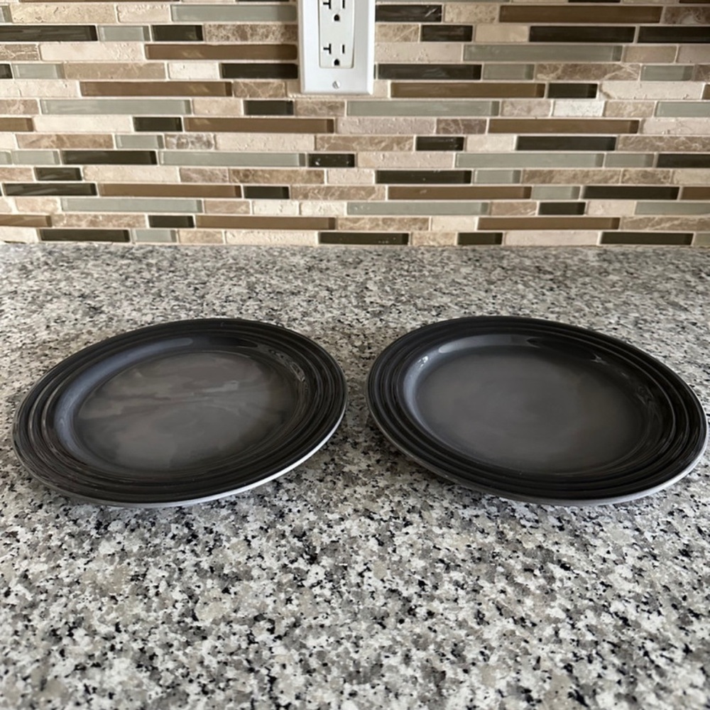 Le Creuset Classic Salad/Dessert Plates